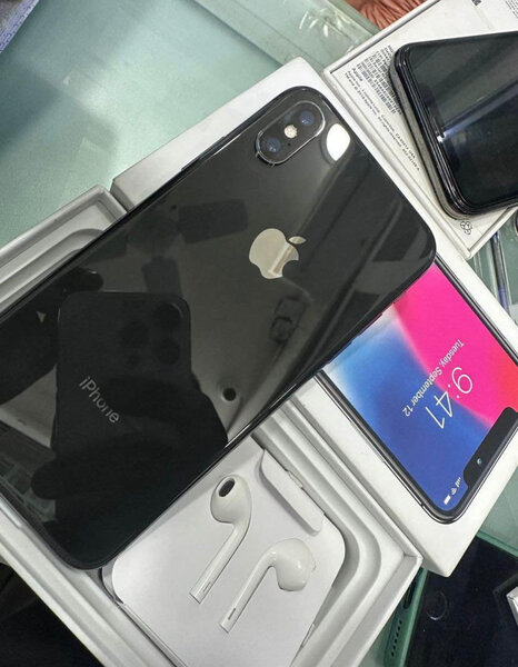 iPhone X Noir Débloqué