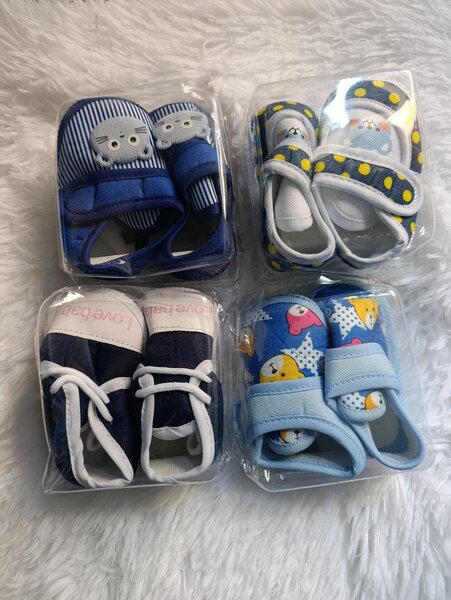 4 Chaussons Bébé Confortables