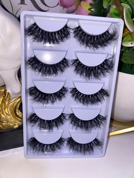 RG Fluffy Lashes