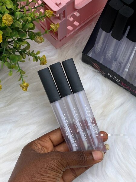 Huda Beauty Matte Lipstick Set