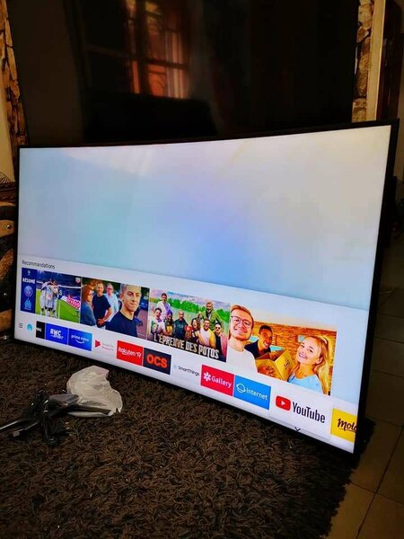 TV 55 POUCE SAMSUNG INCURVÉE QUASI NEUF
