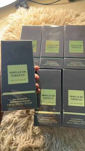 Parfum "Pure Elle" Édition Limitée