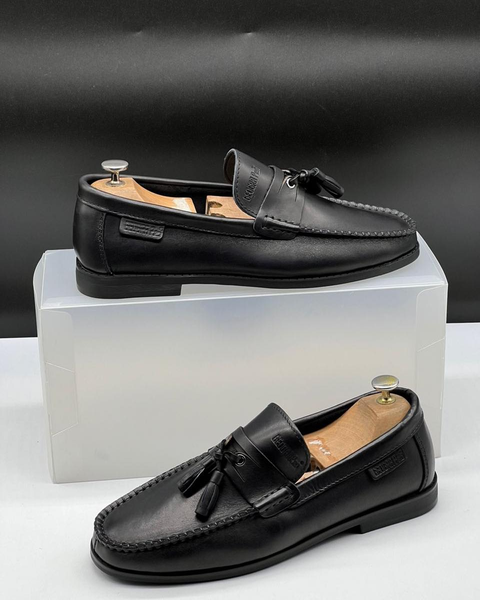 Moccasin noir