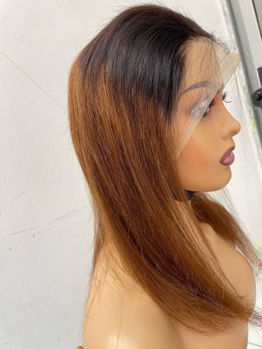 Perruque lace front droite