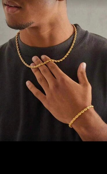 Set de bijoux en or élégant