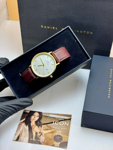 MONTRE DANIEL WELLINGTON HOMME