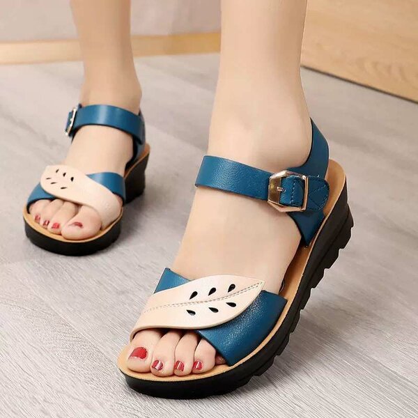 Women's sandals