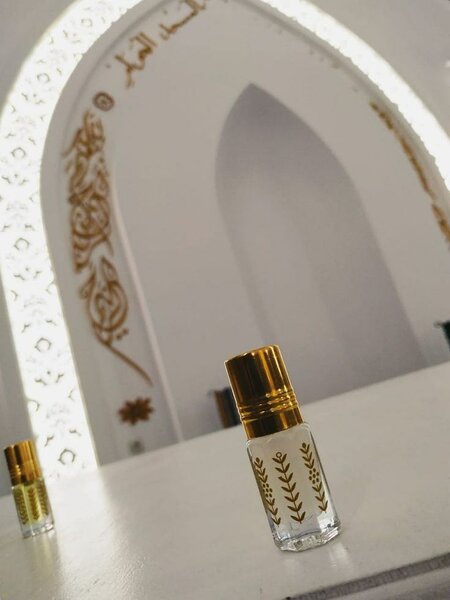 Parfum d'huile essentielle élégante