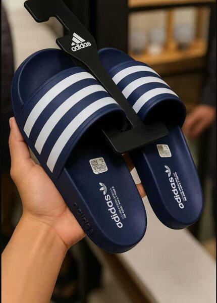 Tongs Adidas pour Homme