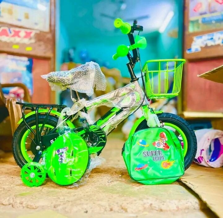 Vélo enfant vert robuste