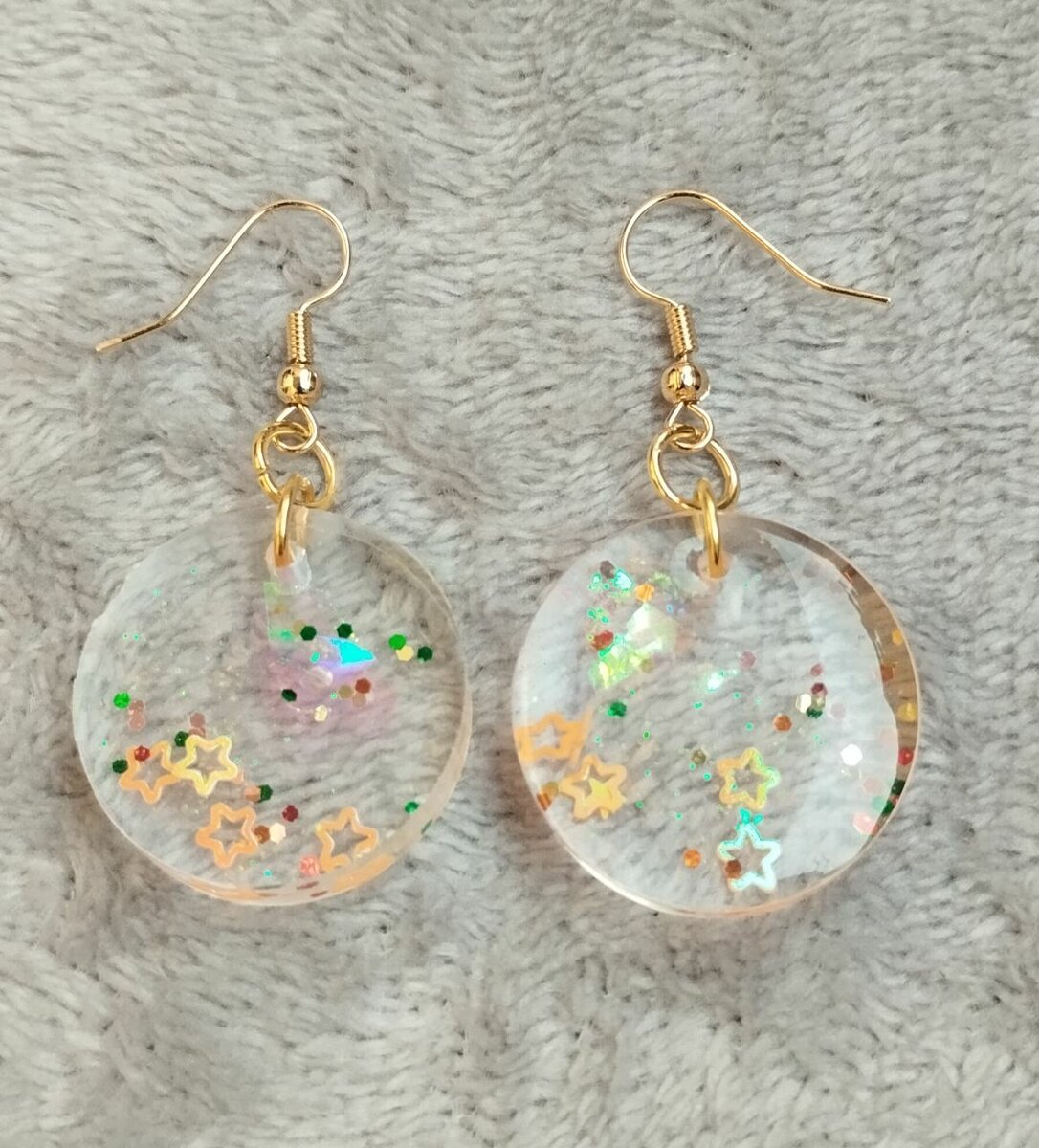 Boucle d'oreille en résine