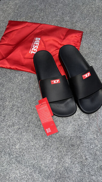 Sandales de marque élégantes