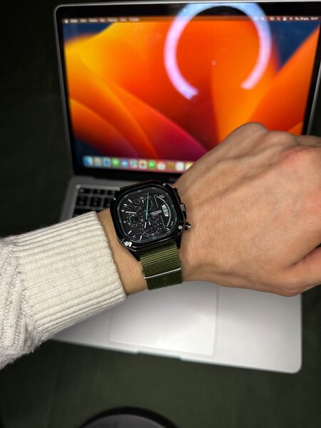 Отличные часы от компании MEGIR