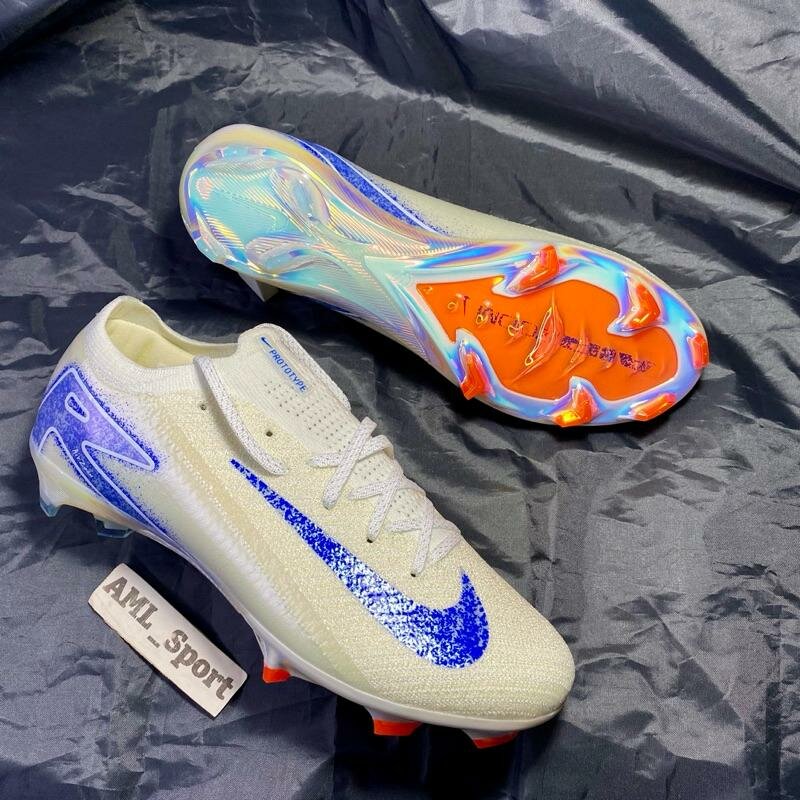 Chaussures de Foot Légères