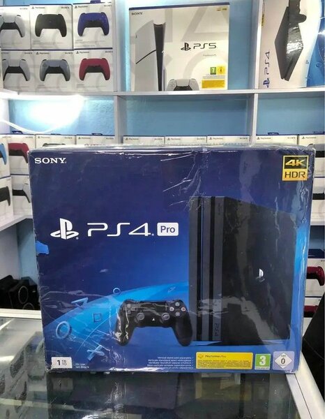 Sony PS4 Pro 1To - Console de jeu avec HDR 4K