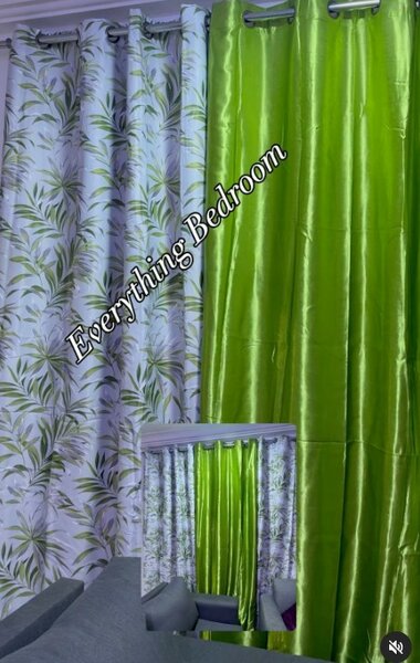 Green 💚🤍 3pcs curtains