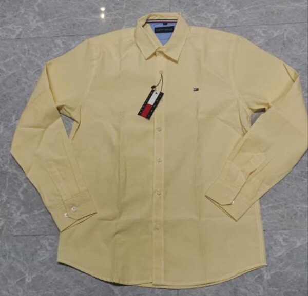 Chemise unie homme élégante