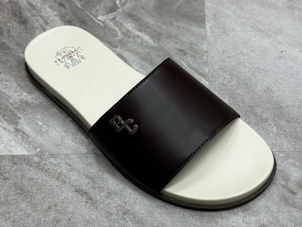 Sandales stylées pour hommes