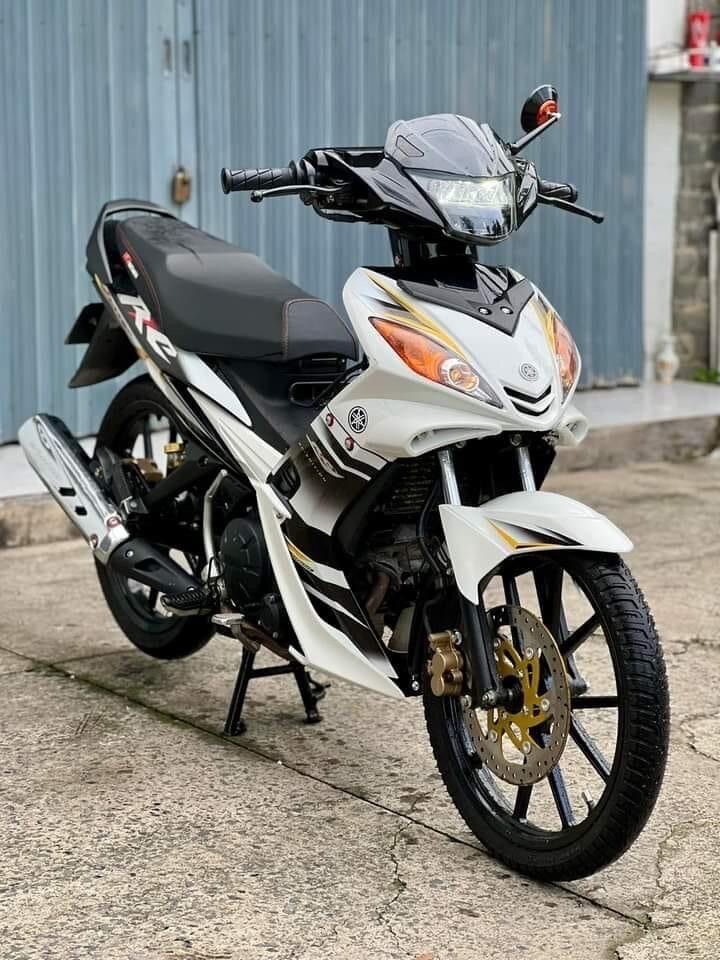 Yamaha MX King 150 moto