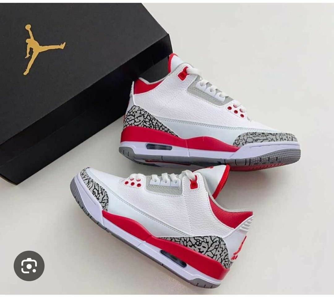 Original Jordan 4 Sneaker