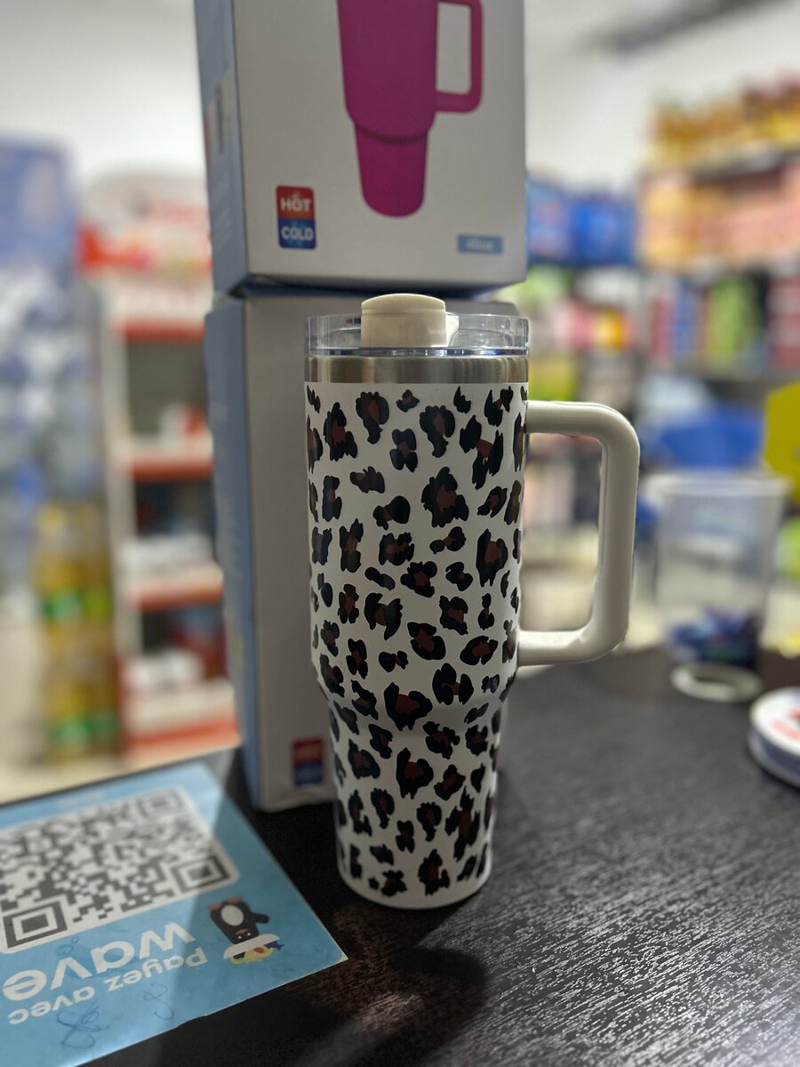 Mug isotherme à motifs