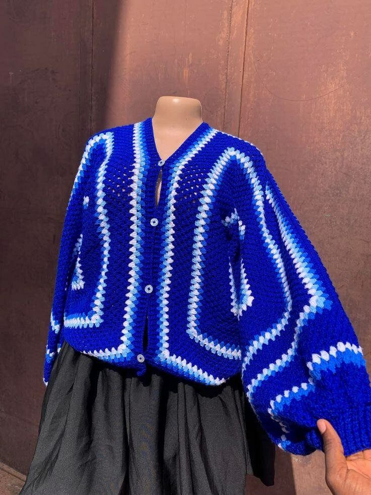 Cardigan crochet coloré