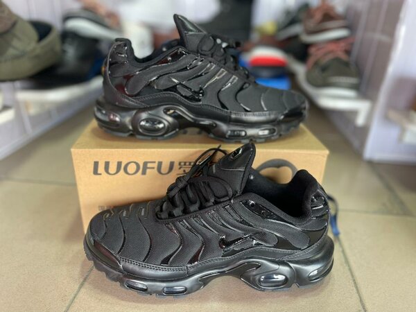 Chaussures de sport LUOFU noir