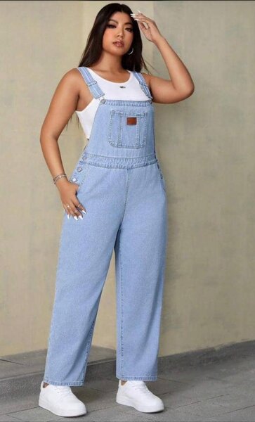 Ladies car wash available