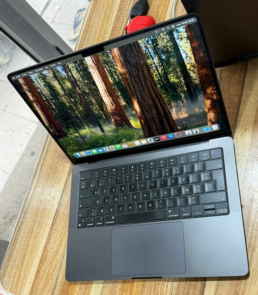 Macbook pro M3 2023