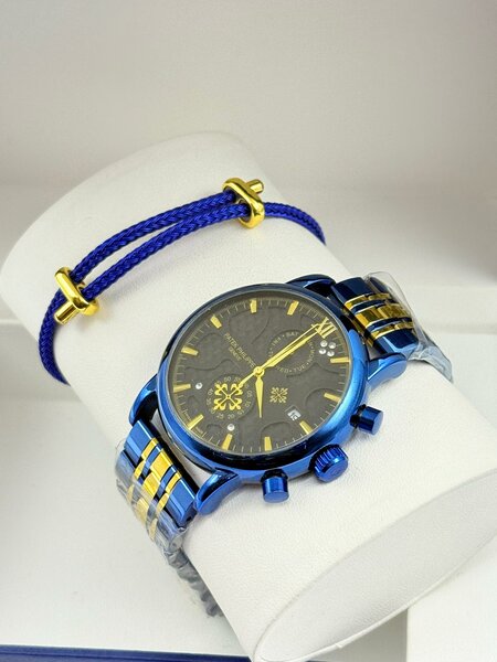 Montre d'homme élégante en acier