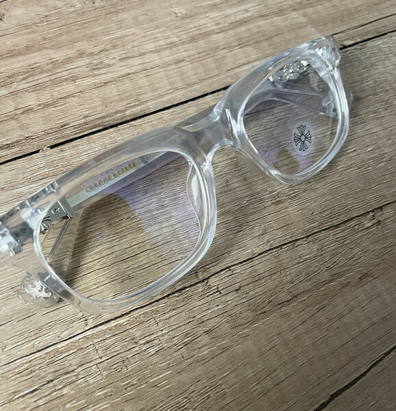 Lunette chrome heart