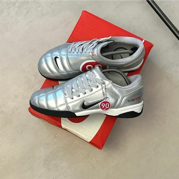 Nike Total 90 sp