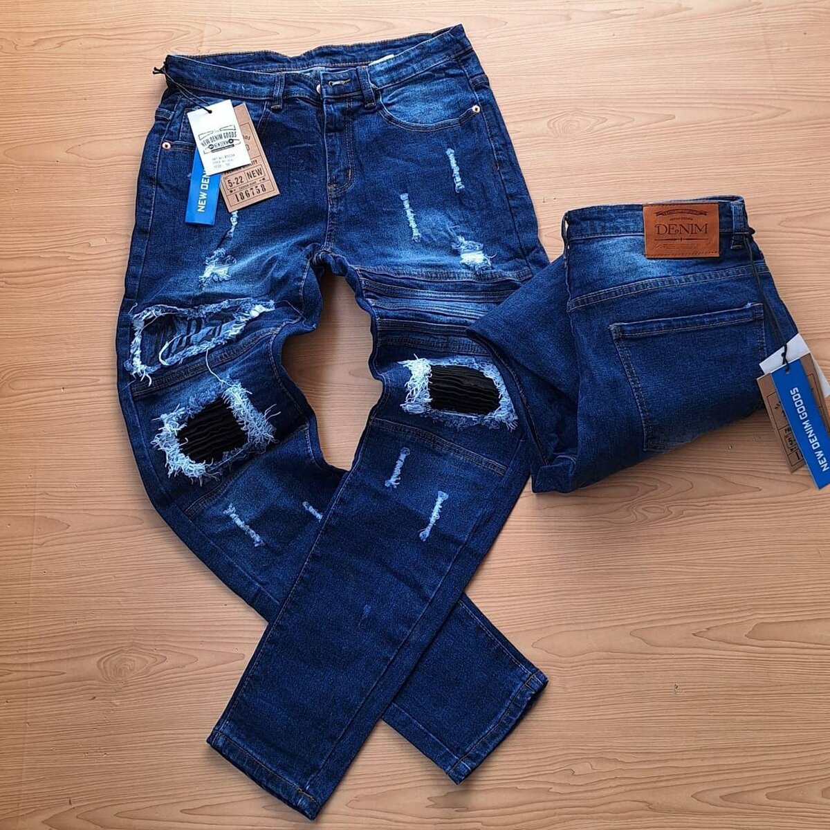 Stock jeans