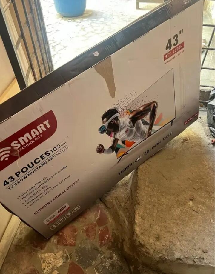 Télévision LED Smart 43 pouces