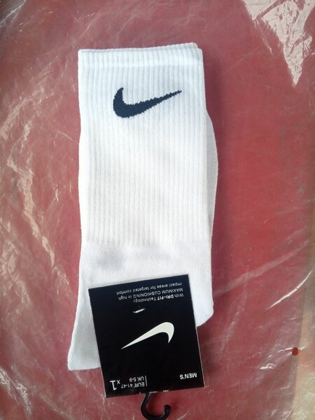 Chaussettes blanches Nike homme