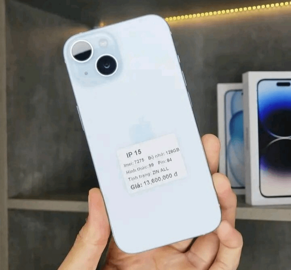 iPhone 15 simple 128Go Blanc