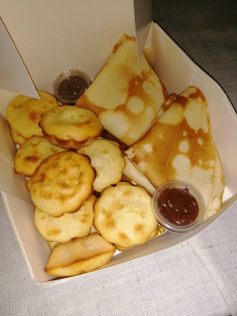 Assortiment de quiches et mini-pizzas