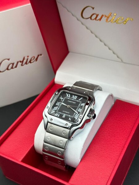 Montre Cartier en acier inoxydable