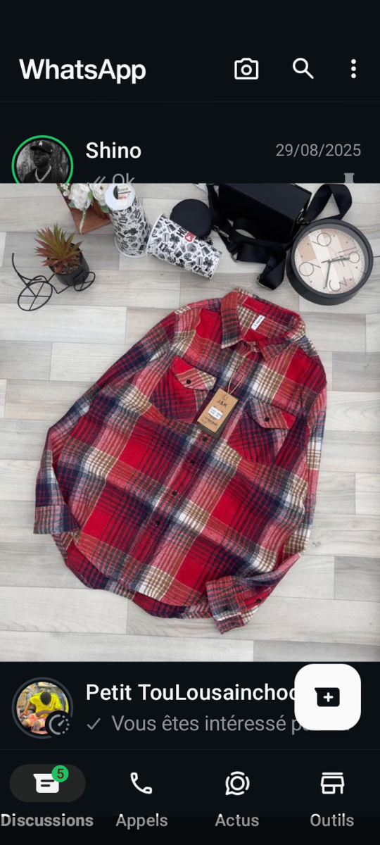 Chemise à carreaux décontractée