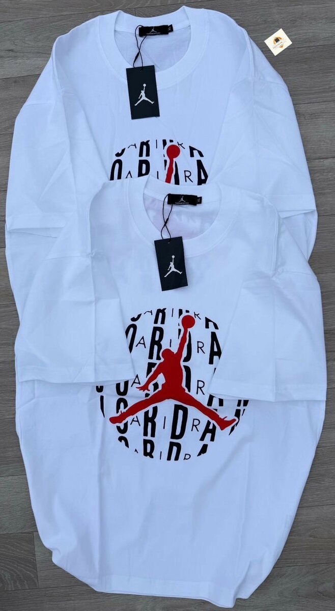 T-shirts assortis blancs unisexes