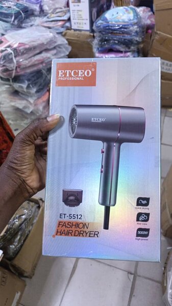 Sèche-cheveux professionnel ETCEO