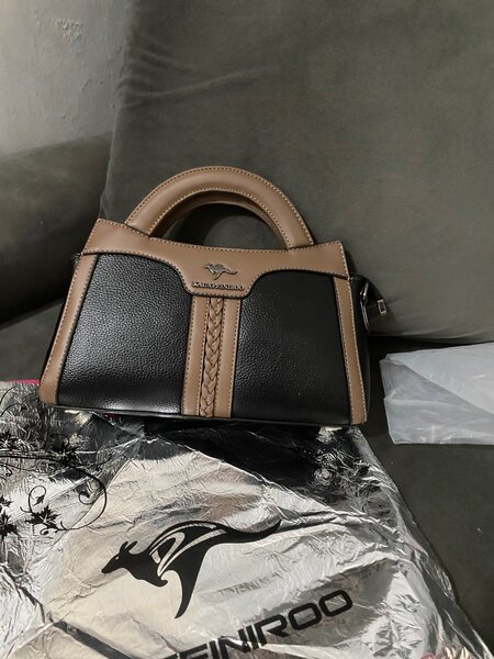 Sac à main en cuir élégant