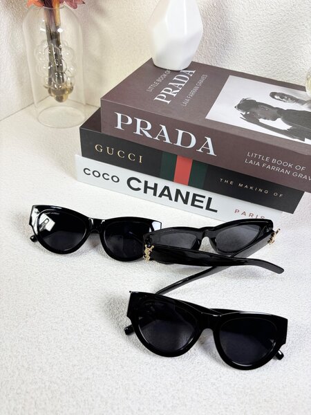 Lunettes Yves saint Laurent