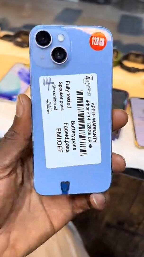 iPhone 13 simple 128 Gb