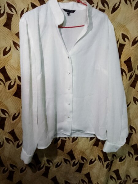 Chemisier Blanc Élégant Femme