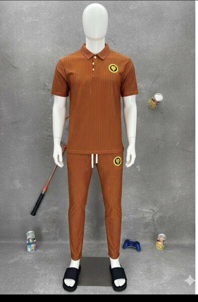 Ensemble sportif homme élégant