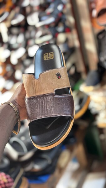 Sandales Homme Cuir Élégant