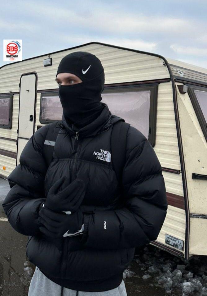 Nike Pro Therma-FIT Cagoule