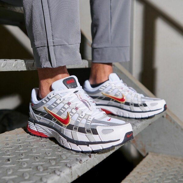 Nike p-6000