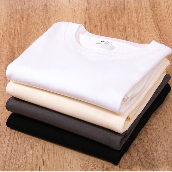 Quality plain T shirt(m and s)
